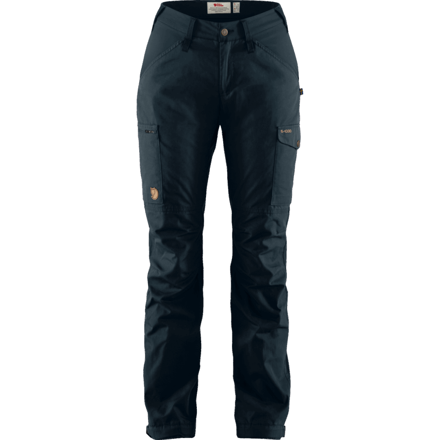 Dunkle Marine
