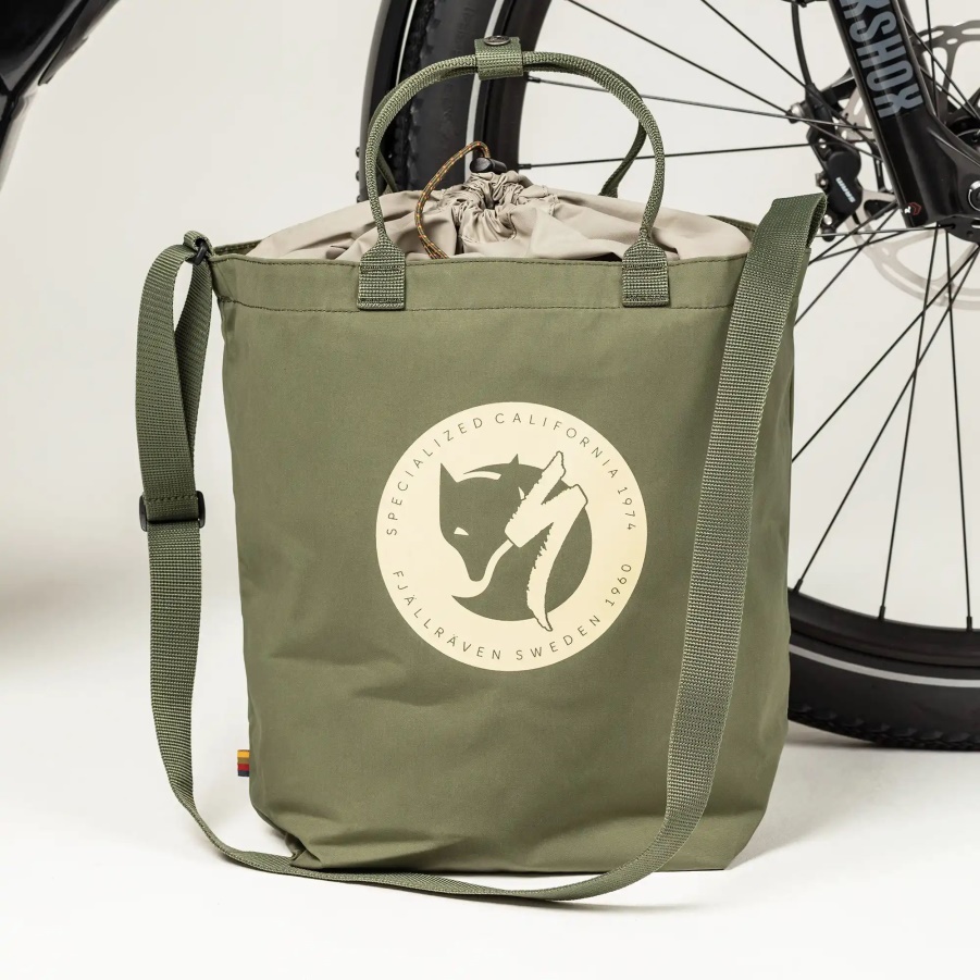 Fashion Green S/f Cave Tote Mountain Fox